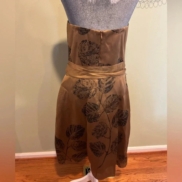 Talbots 100% Silk Gold Strapless Cocktail Dress - Size 10 - Picture 3 of 8